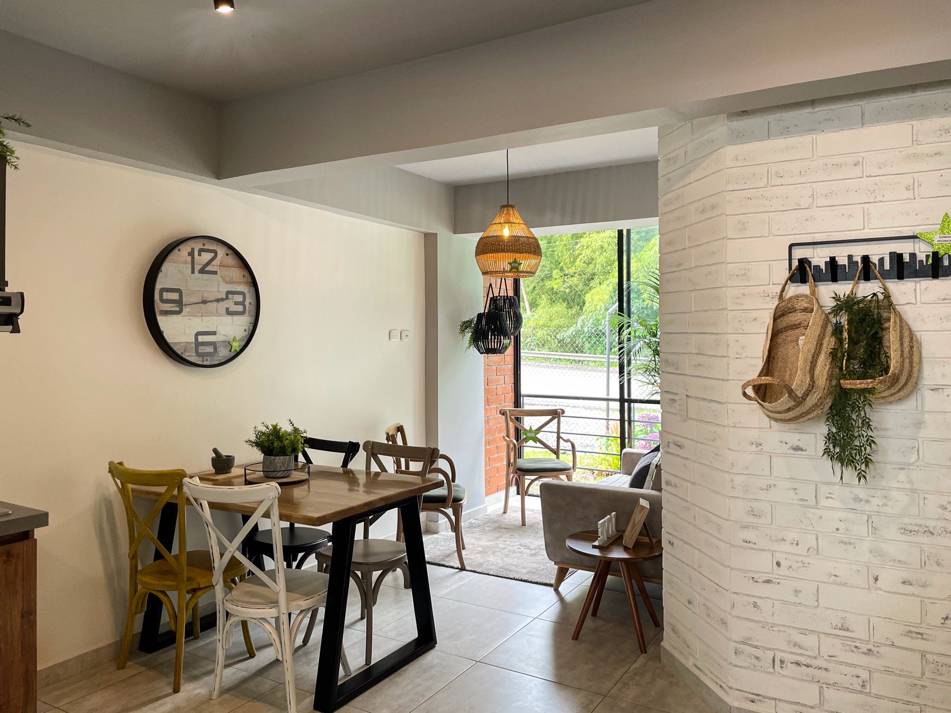 Texto de Odoo y bloque de imagen