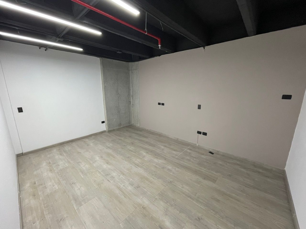 renta-de-oficinas-armenias.jpg