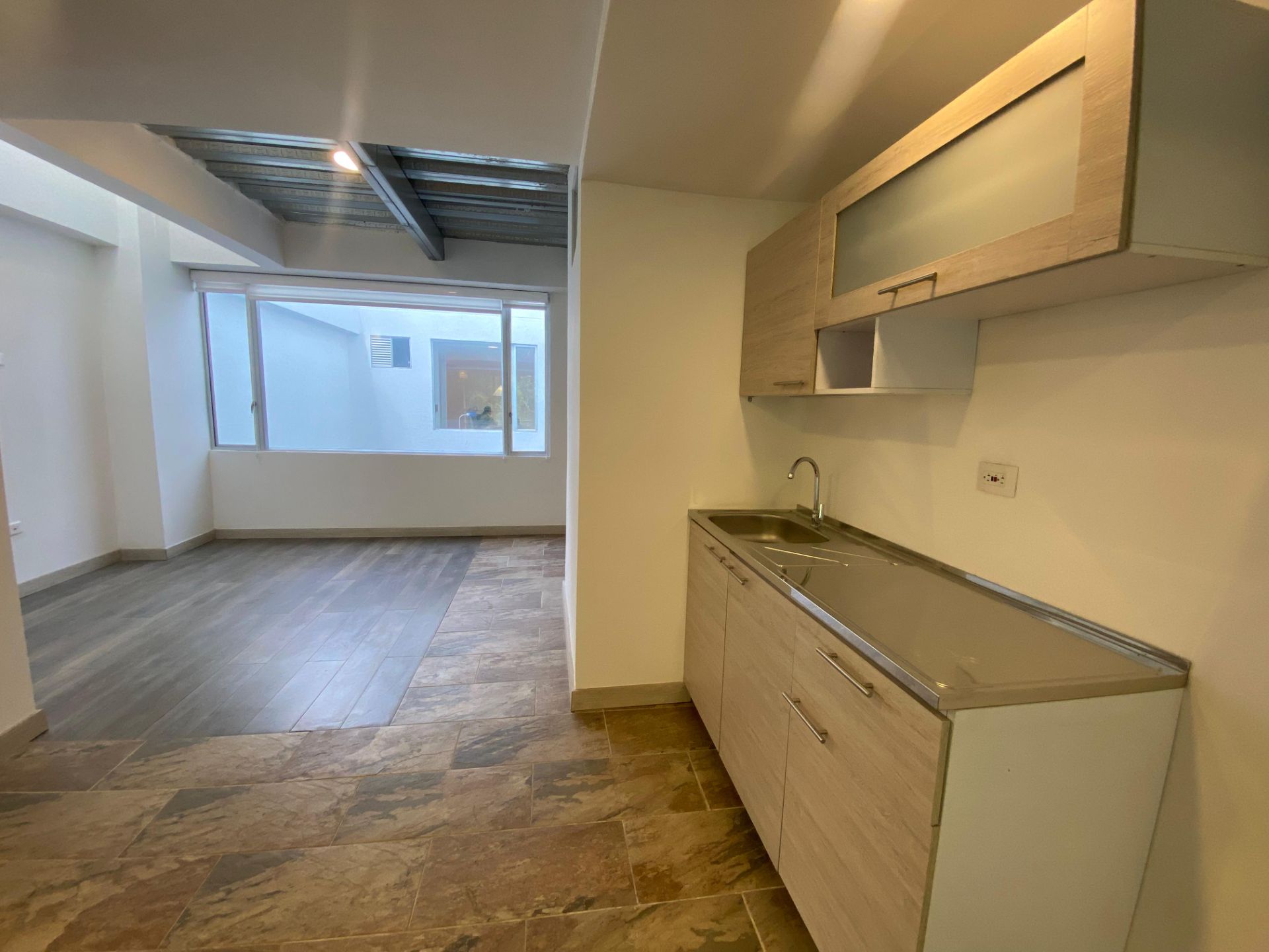 Local en renta - Armenia norte área comercial.jpg