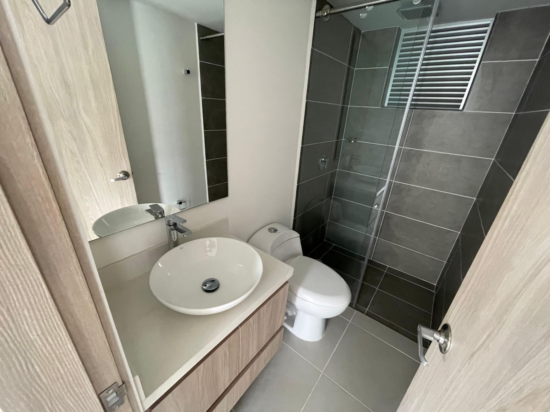 Apartamento en renta - Armenia norte cómodo y central.jpg