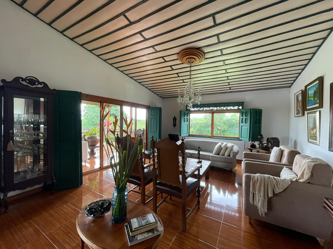 casa en renta armenia.jpeg