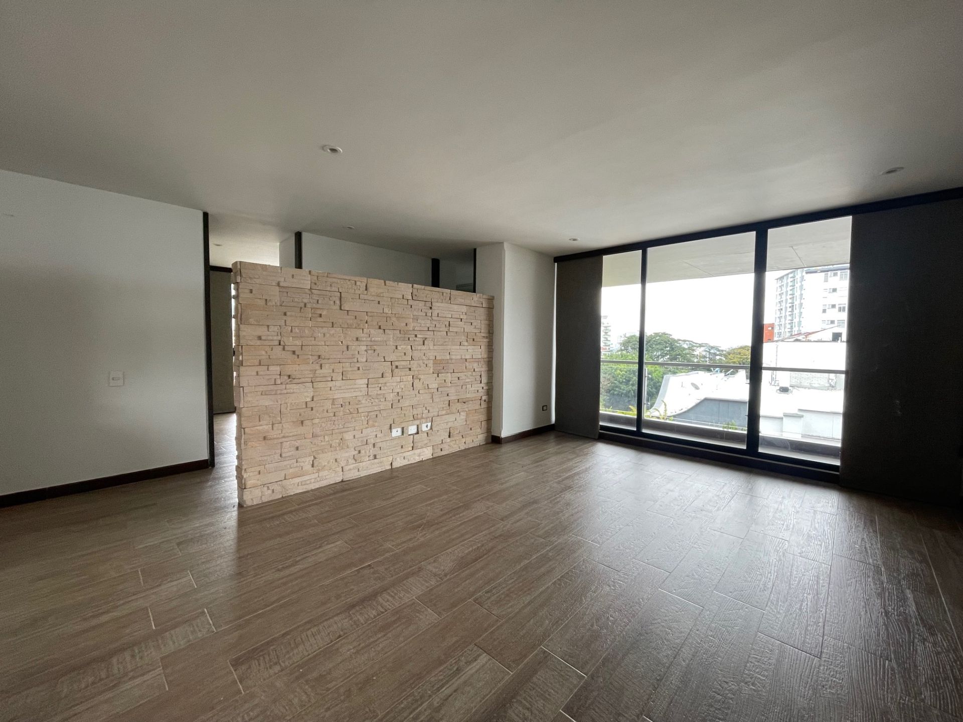 Apartamento-en-venta-armenia-castellana (5).jpeg