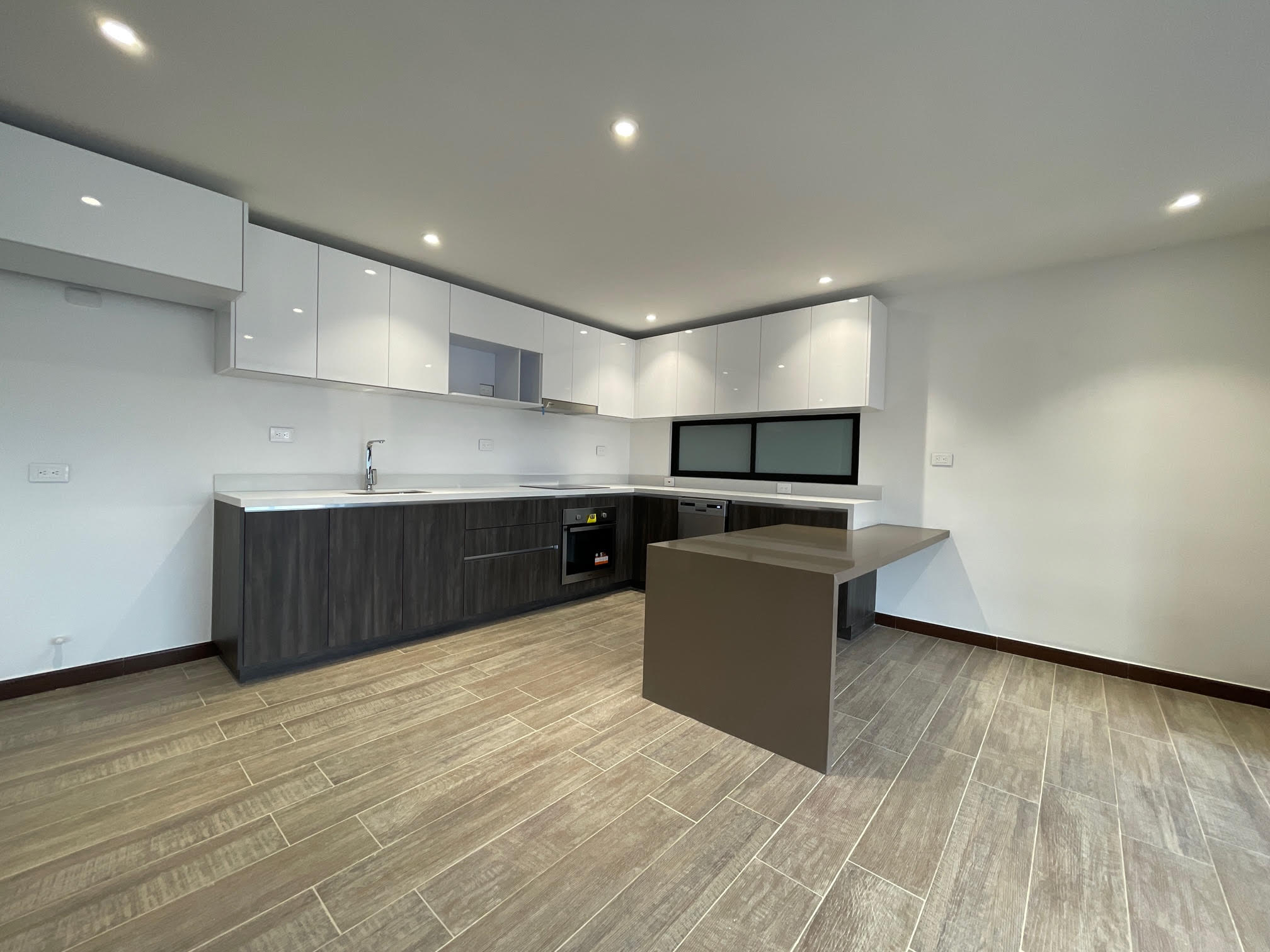 apartamento-en-venta-la-castellana.jpg